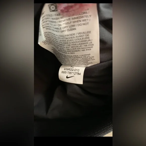 Nike Kids Black Puffer Jacket - Picture 8 of 13